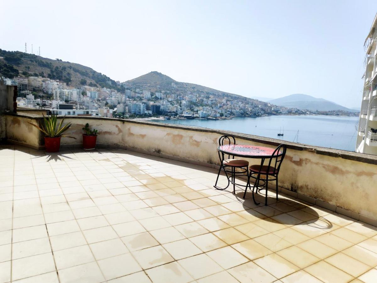 Private Studio Sea View 2 Minutes Away From Beach Saranda Dış mekan fotoğraf