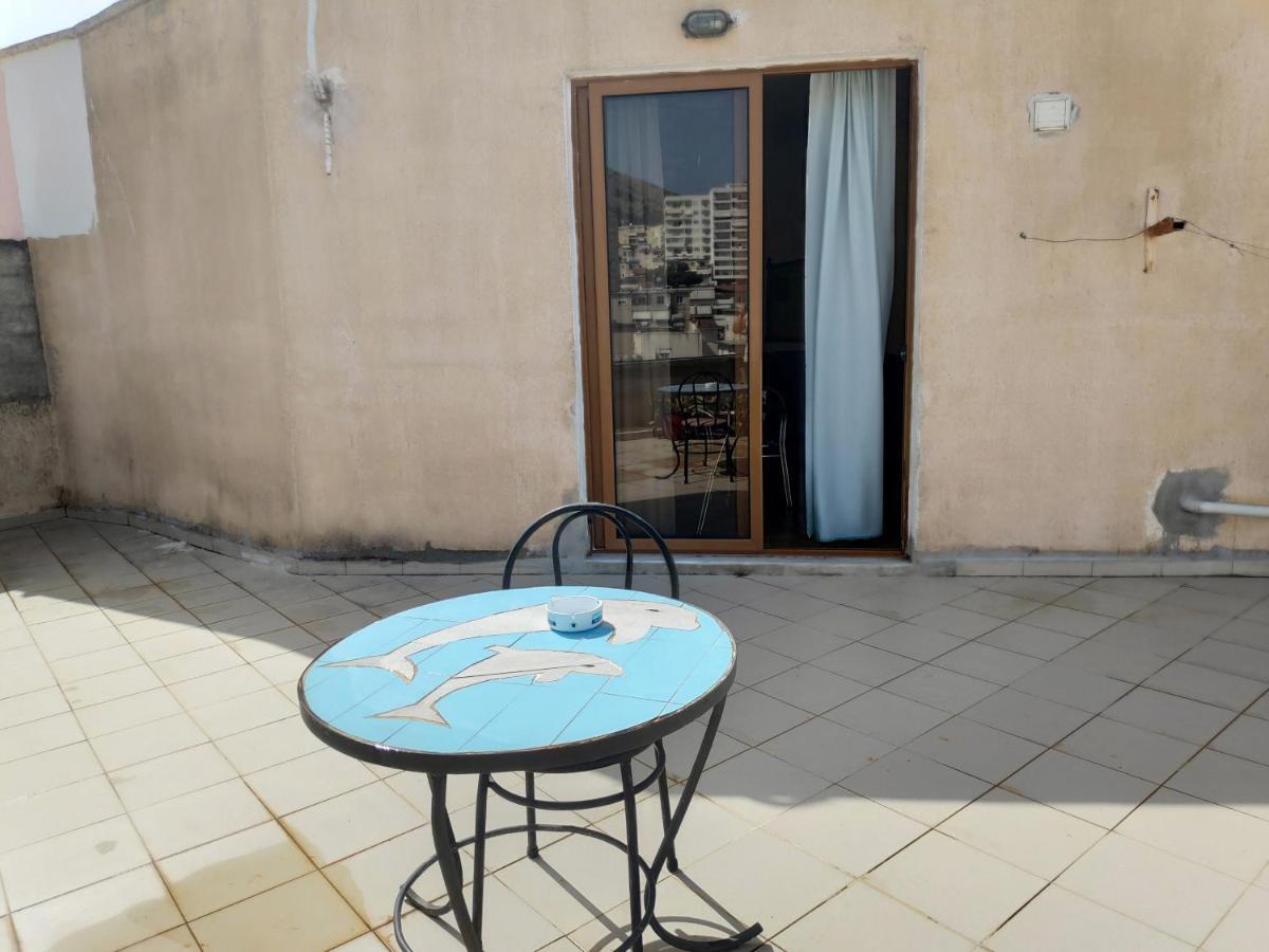 Private Studio Sea View 2 Minutes Away From Beach Saranda Dış mekan fotoğraf